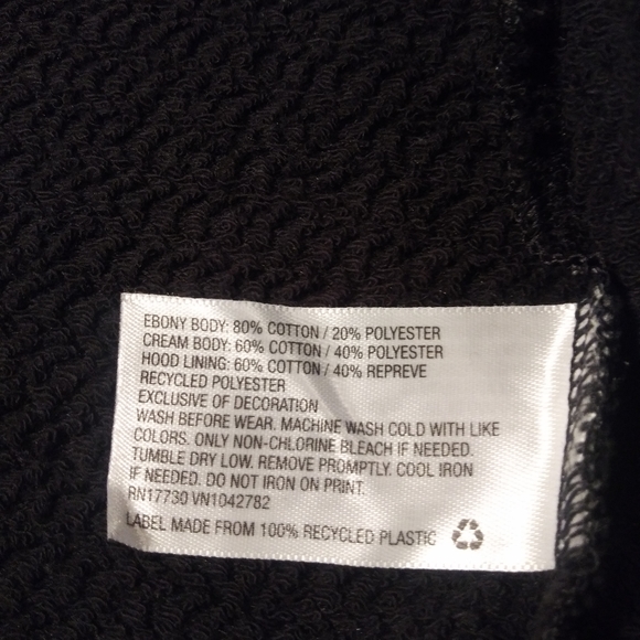 Oshkosh whale zip up hoody - Picture 5 of 5